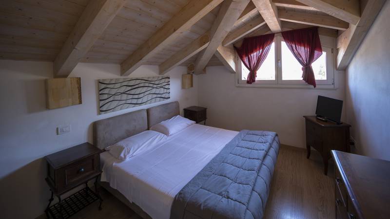 Villa-Bellaria-Bed-and-Breakfast-Riva-del-Garda-Dachboden-DSC0990
